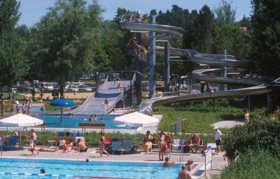 Hotel Pension Beck Bad Waldsee Familie Böttcher Freibad am Stadtsee